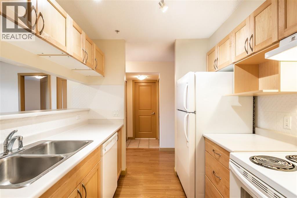 2fl 38003 Second Avenue, Squamish, British Columbia  V8B 0R2 - Photo 14 - R3090034