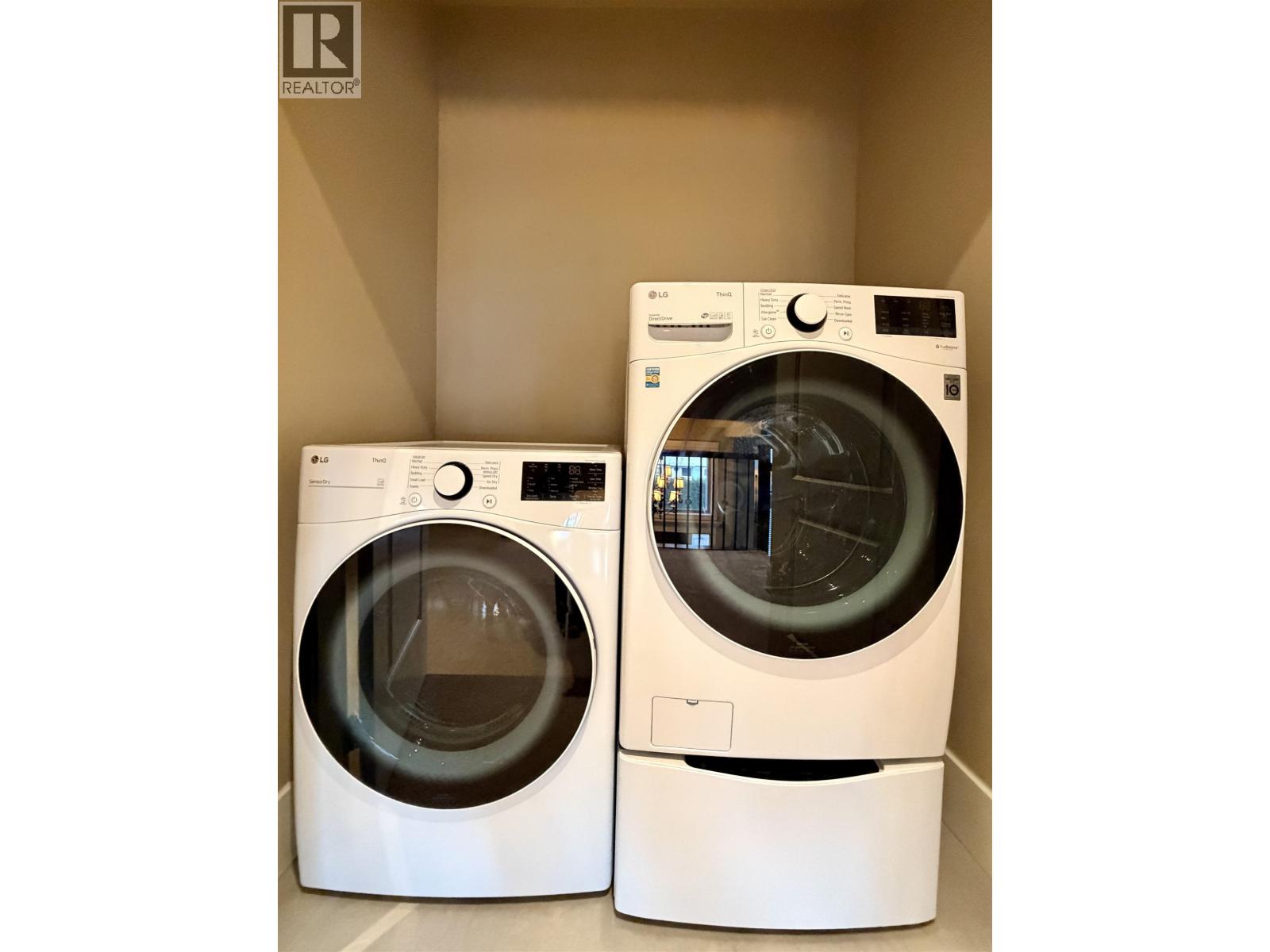 Whole House 8368 Ruskin Road, Richmond, British Columbia  V7A 2P2 - Photo 22 - R3090036