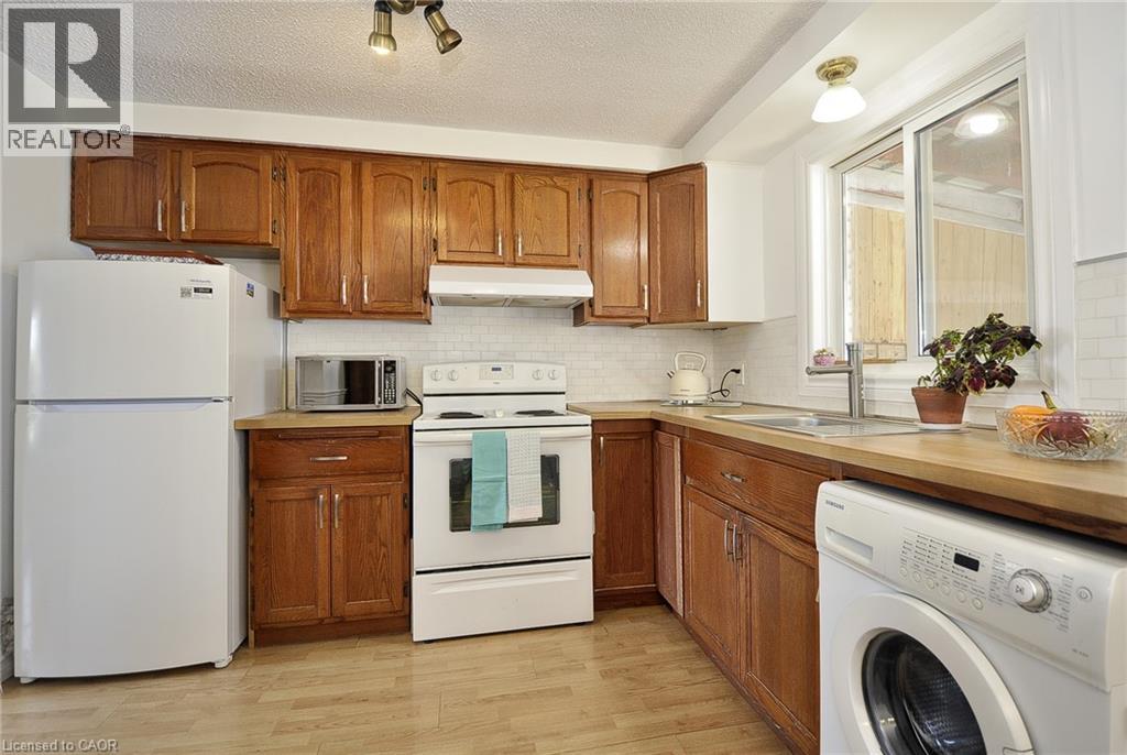 41 Moffatt Drive, Cambridge, Ontario  N1R 6C1 - Photo 9 - 40805344