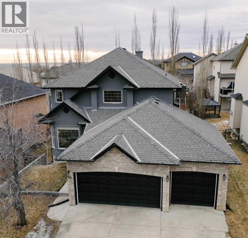 69 Elkton Way Sw, Calgary, Alberta  T3H 4Y9 - Photo 1 - A2284817