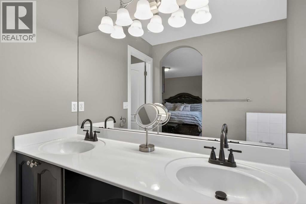 69 Elkton Way Sw, Calgary, Alberta  T3H 4Y9 - Photo 28 - A2284817