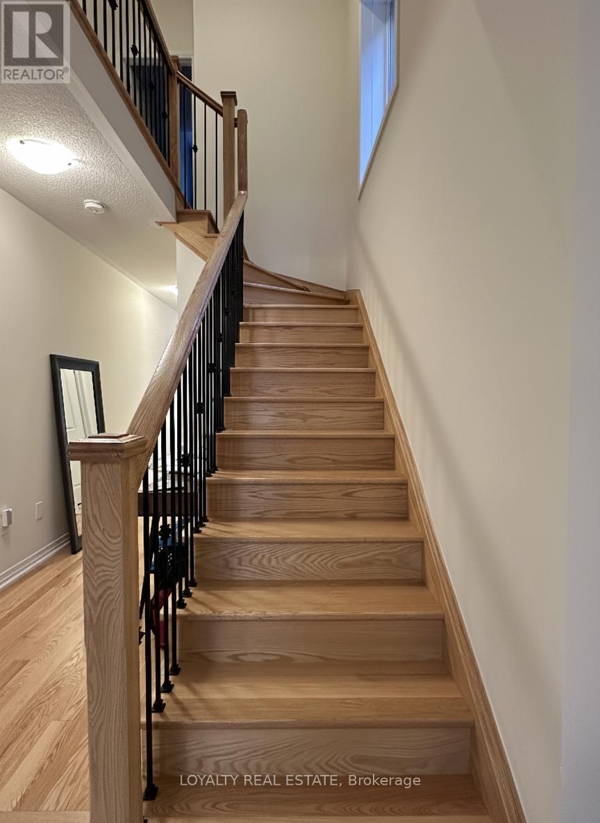 2971 Seagrass Street, Pickering, Ontario  L1X 0P8 - Photo 8 - E12789900