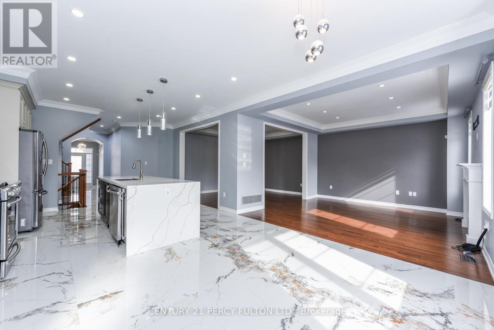 Main & 2nd - 1040 Foxtail Crescent, Pickering, Ontario  L1X 0E7 - Photo 13 - E12789926