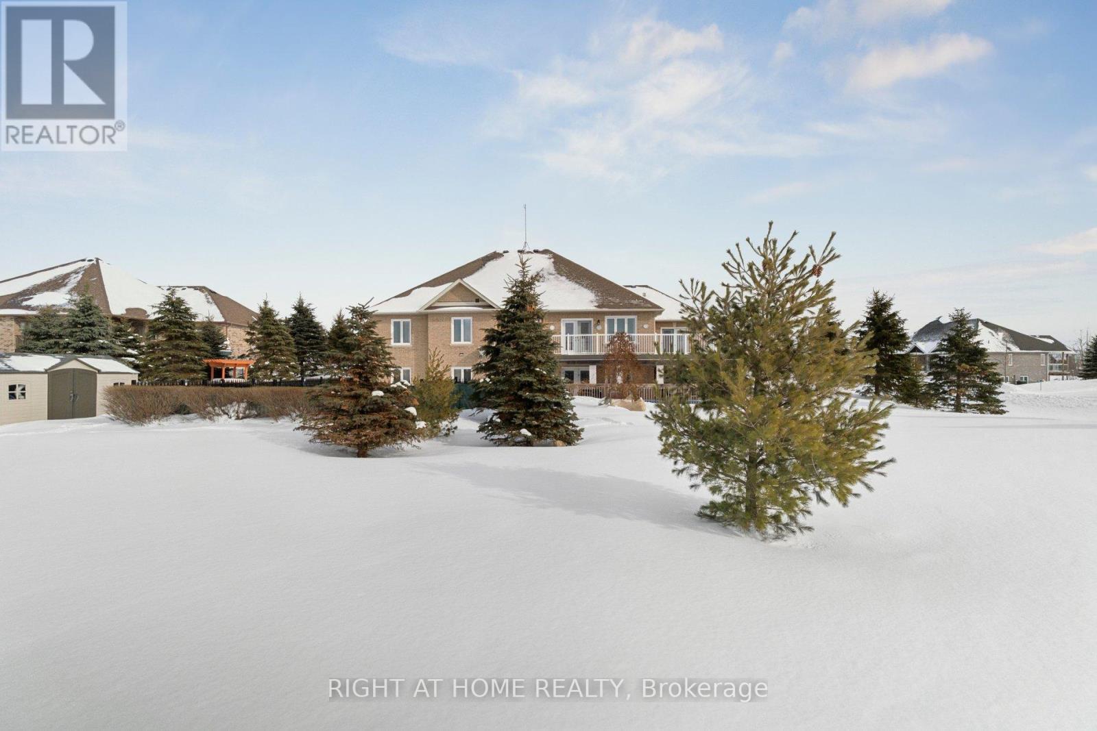 10 Brolley Crescent, Essa, Ontario  L0L 2N2 - Photo 44 - N12789936