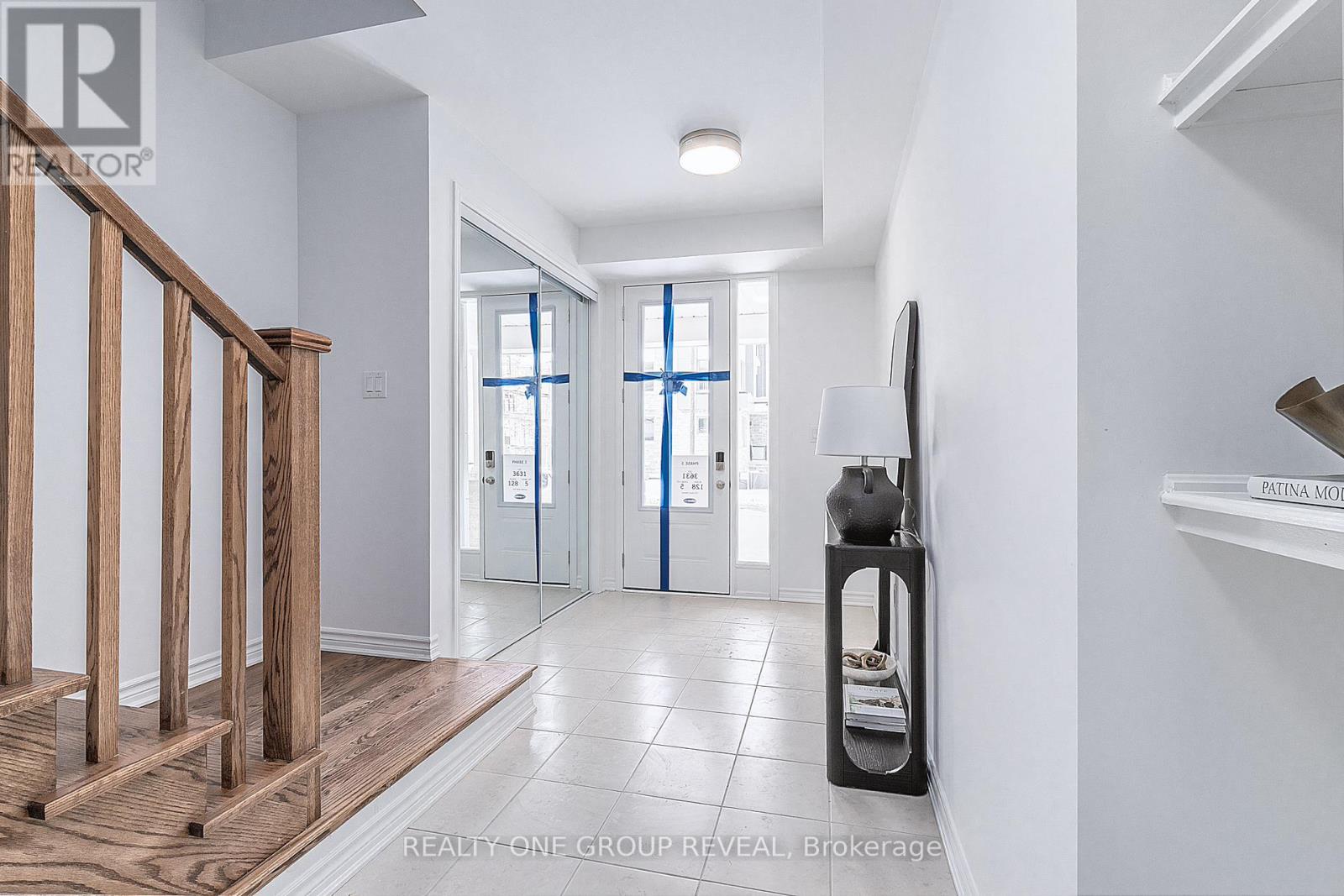 103 Avani Avenue, Markham, Ontario  L6C 3S6 - Photo 2 - N12789942