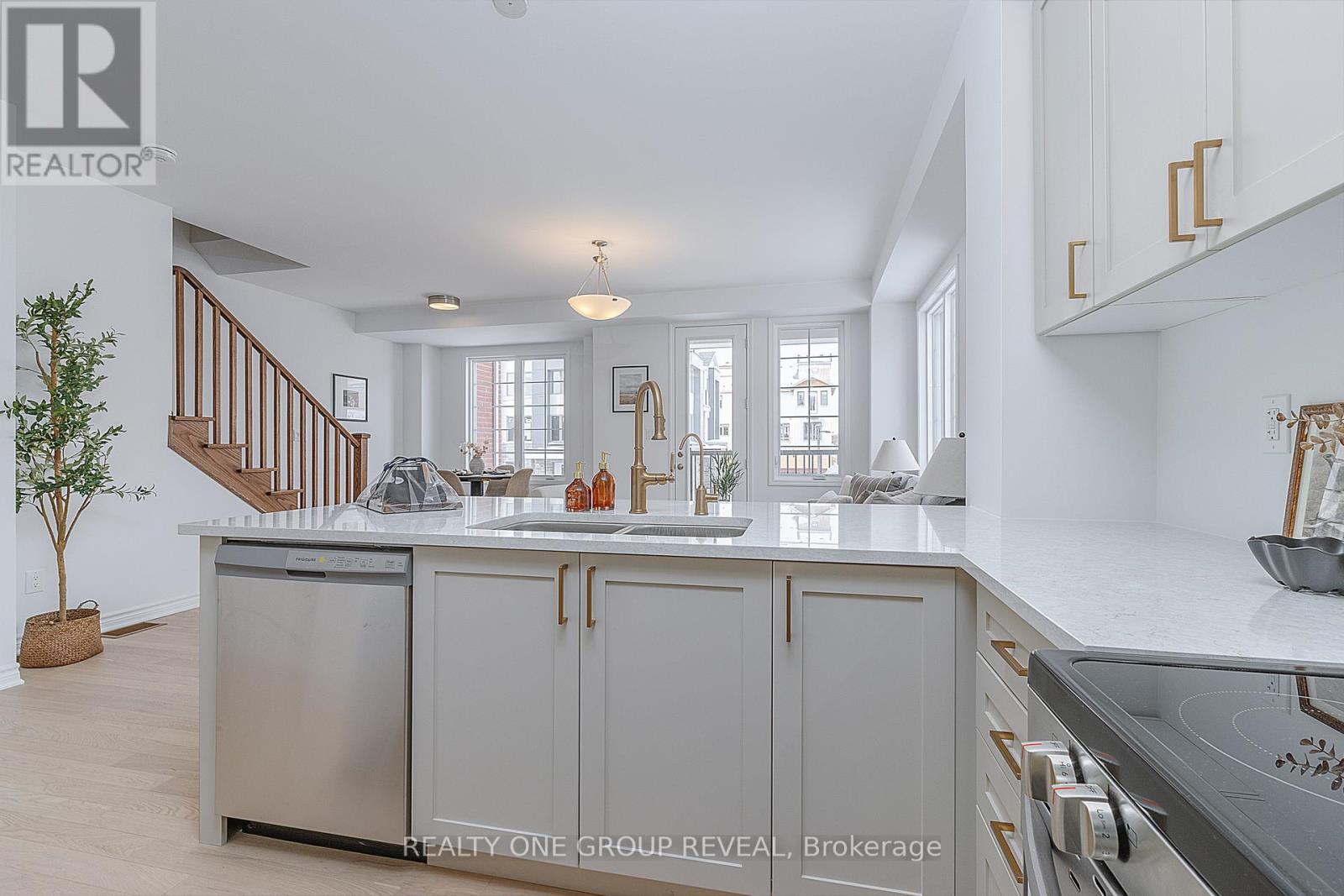 103 Avani Avenue, Markham, Ontario  L6C 3S6 - Photo 8 - N12789942