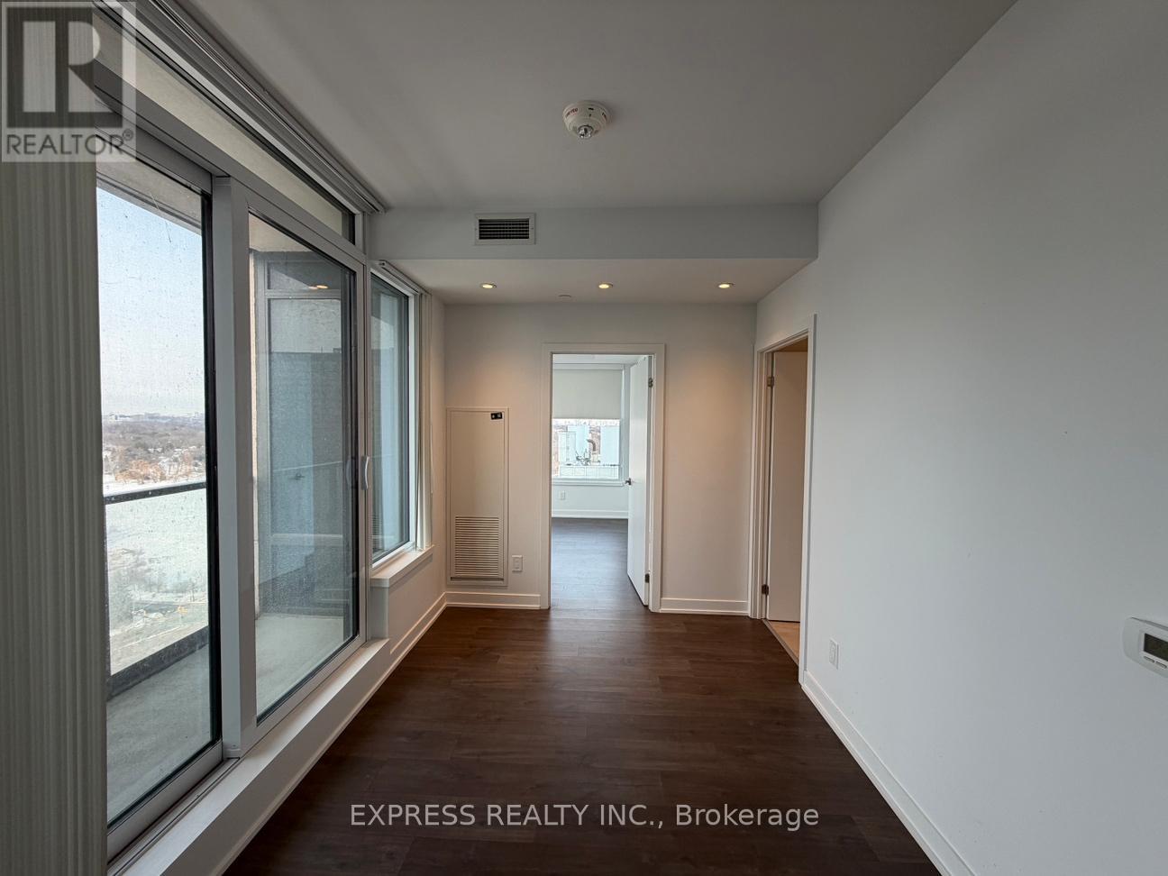 2602 - 1926 Lake Shore Boulevard W, Toronto, Ontario  M6S 0B1 - Photo 3 - W12789912