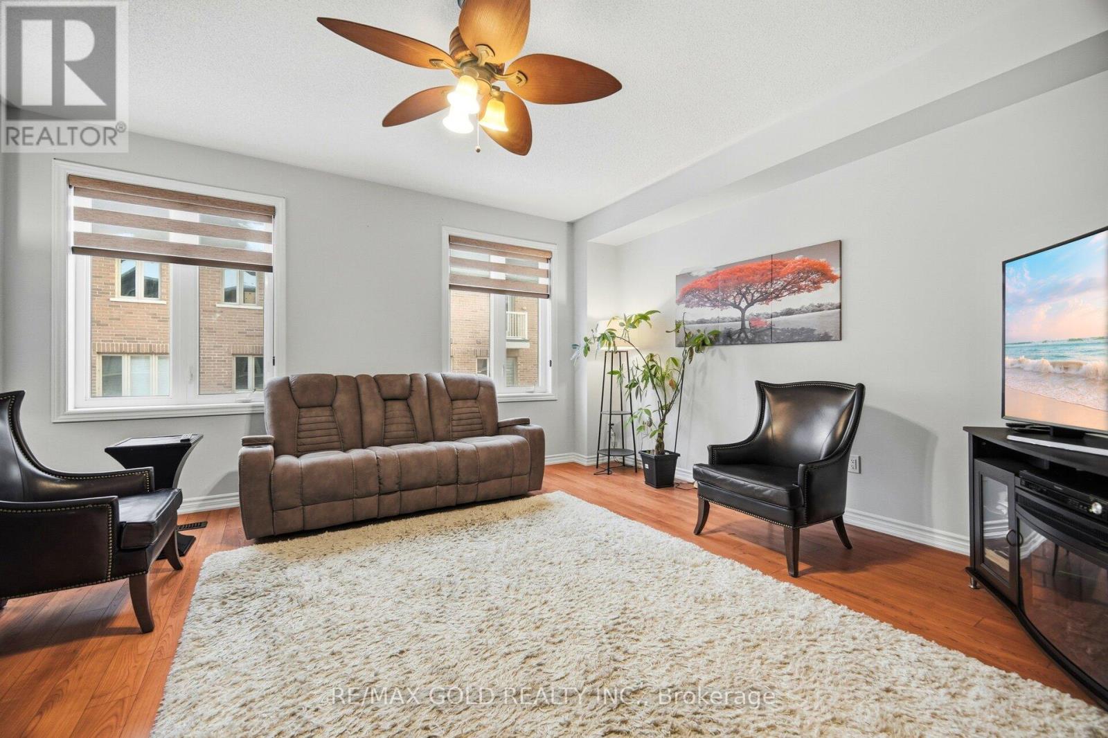 31 Kayak Heights, Brampton, Ontario  L6Z 0H8 - Photo 7 - W12789916