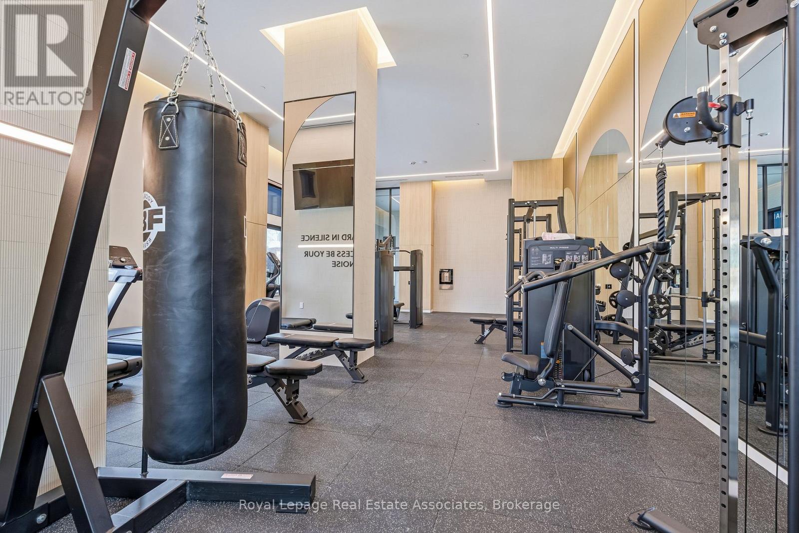 604 - 2088 James Street, Burlington, Ontario  L7R 0H2 - Photo 20 - W12789920