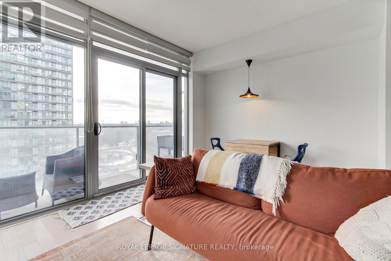 1511 - 103 The Queensway, Toronto, Ontario  M6S 5B4 - Photo 21 - W12789924