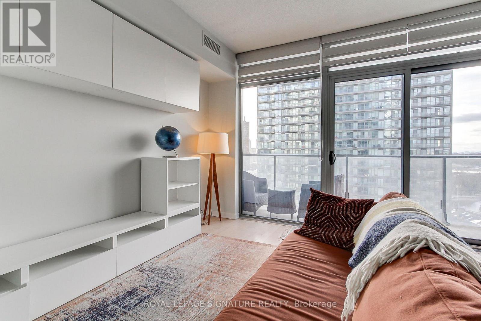 1511 - 103 The Queensway, Toronto, Ontario  M6S 5B4 - Photo 22 - W12789924