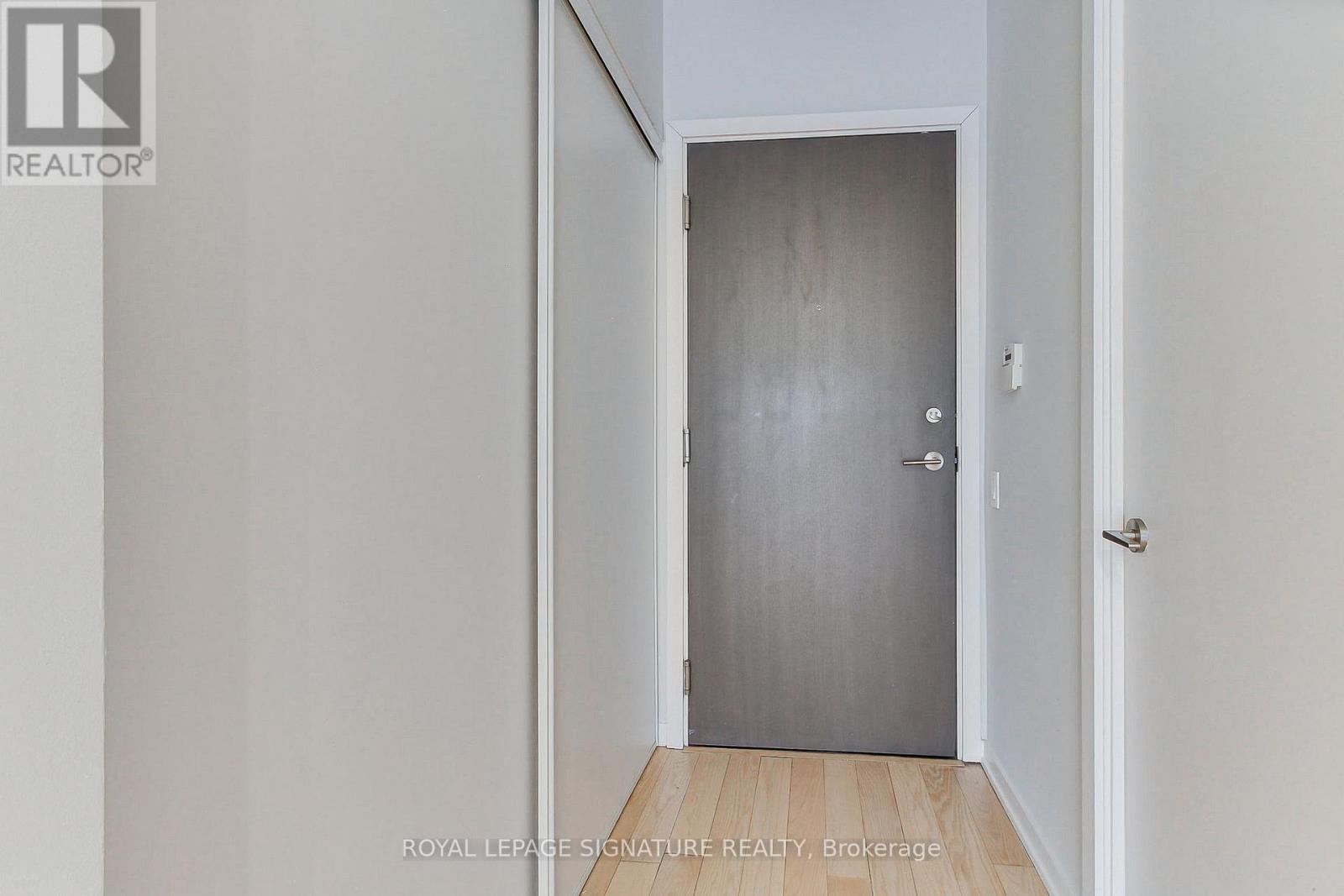 1511 - 103 The Queensway, Toronto, Ontario  M6S 5B4 - Photo 8 - W12789924