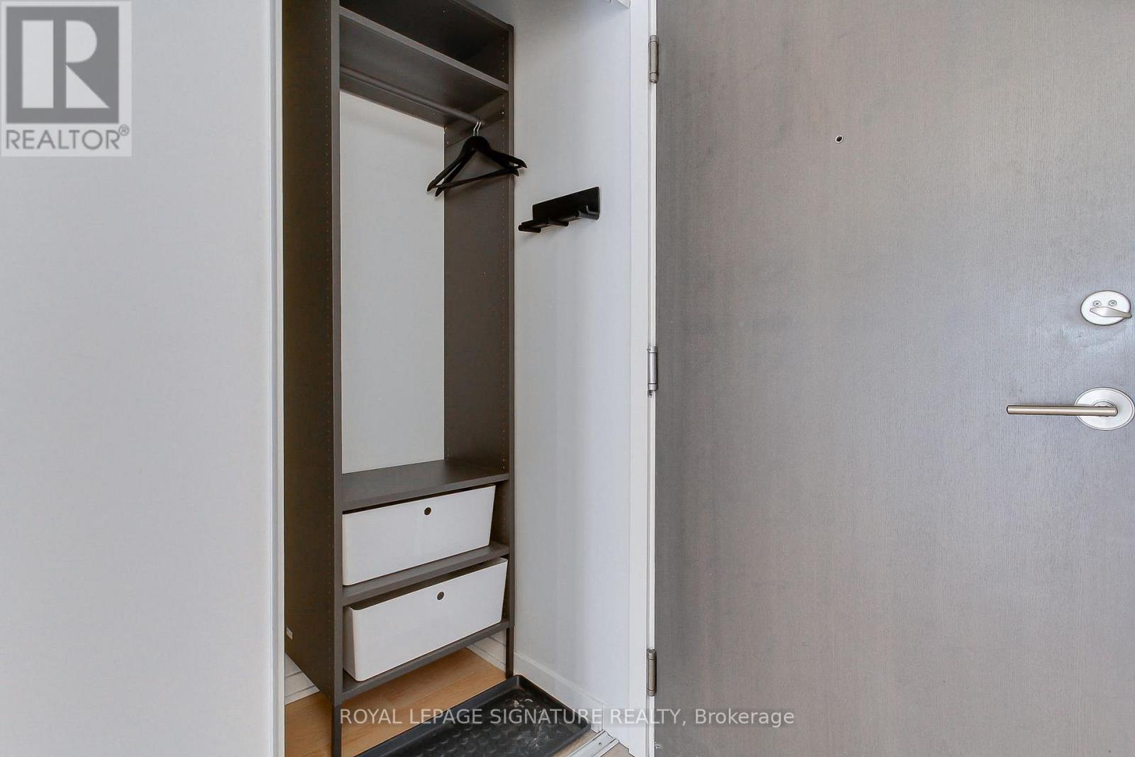 1511 - 103 The Queensway, Toronto, Ontario  M6S 5B4 - Photo 9 - W12789924