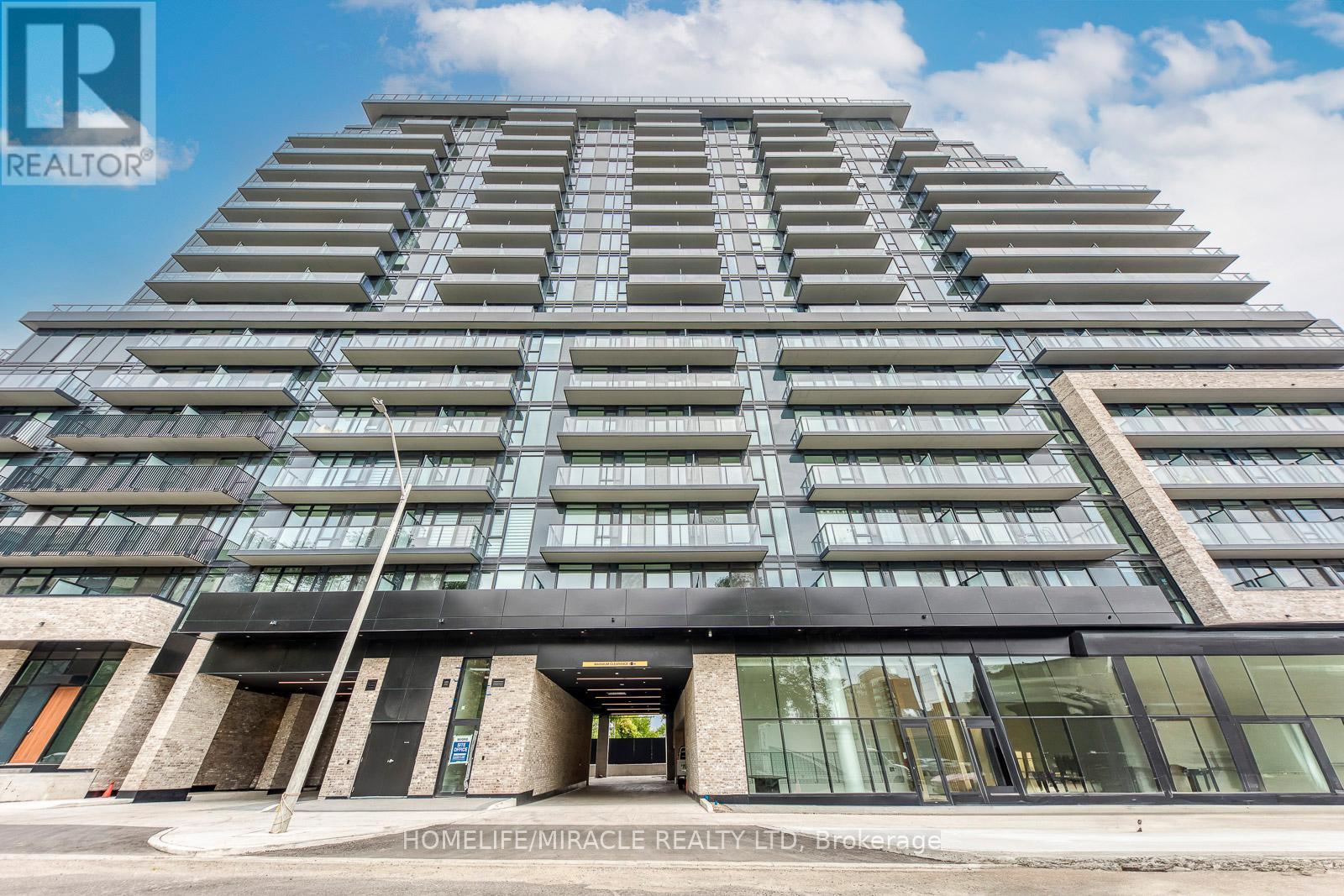 1201 - 3009 Novar Road, Mississauga, Ontario  L5B 0P9 - Photo 2 - W12789928