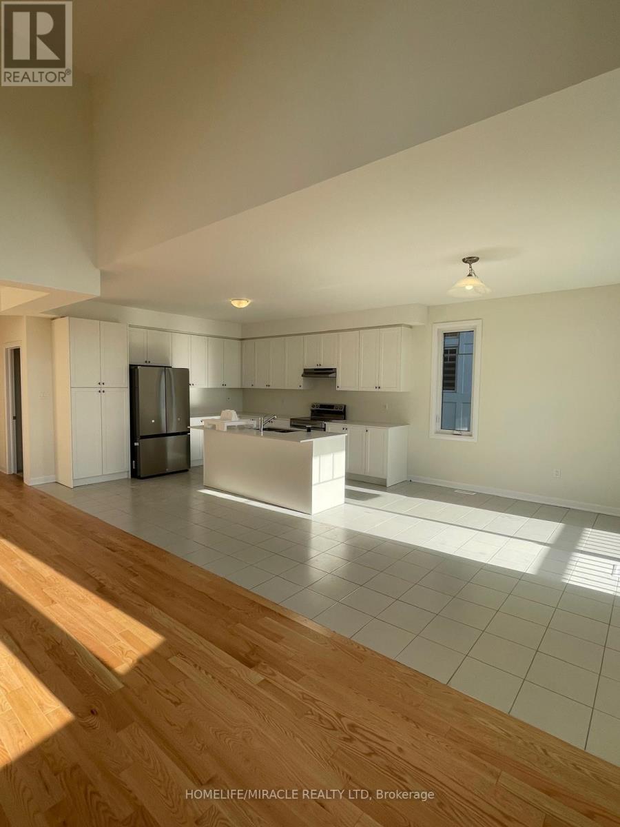 158 Country Club Drive, Loyalist, Ontario  K0H 1G0 - Photo 12 - X12789902