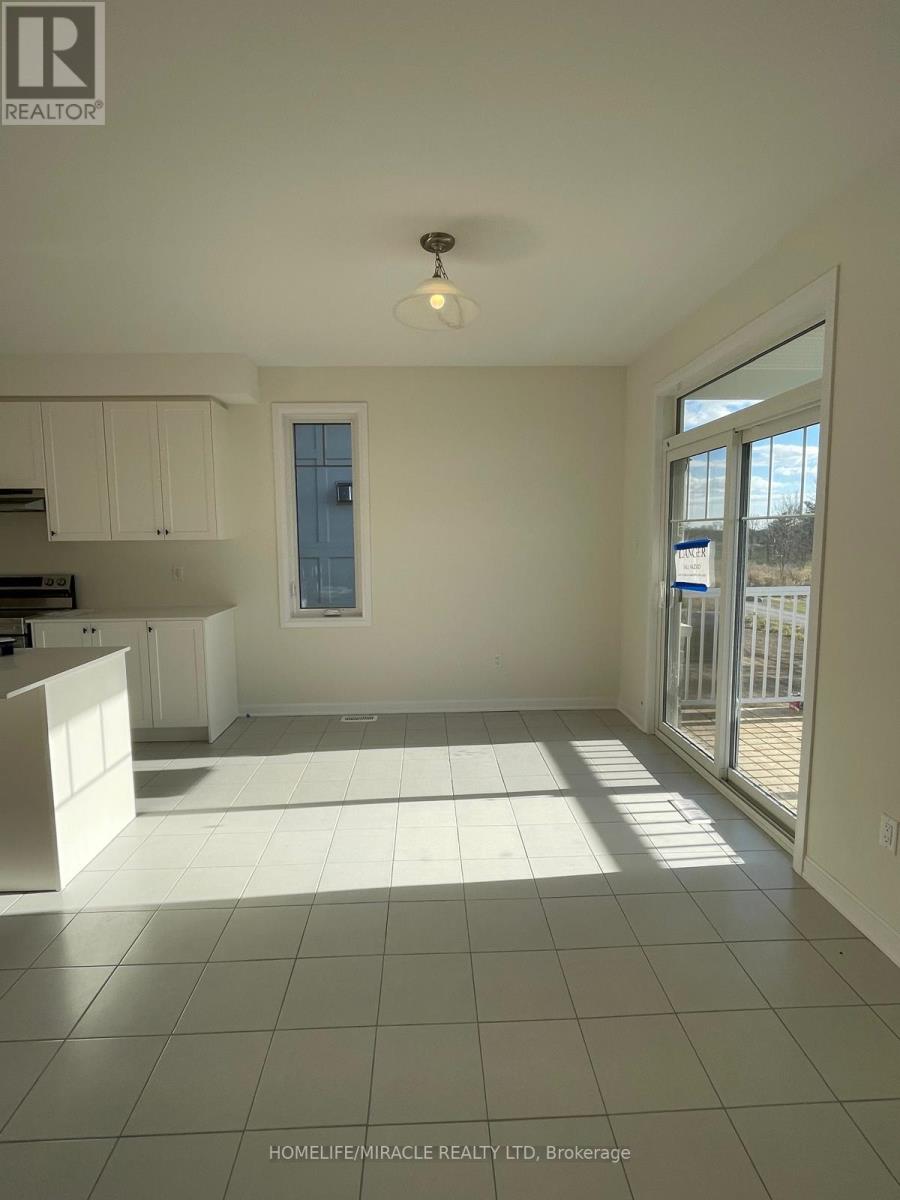 158 Country Club Drive, Loyalist, Ontario  K0H 1G0 - Photo 9 - X12789902