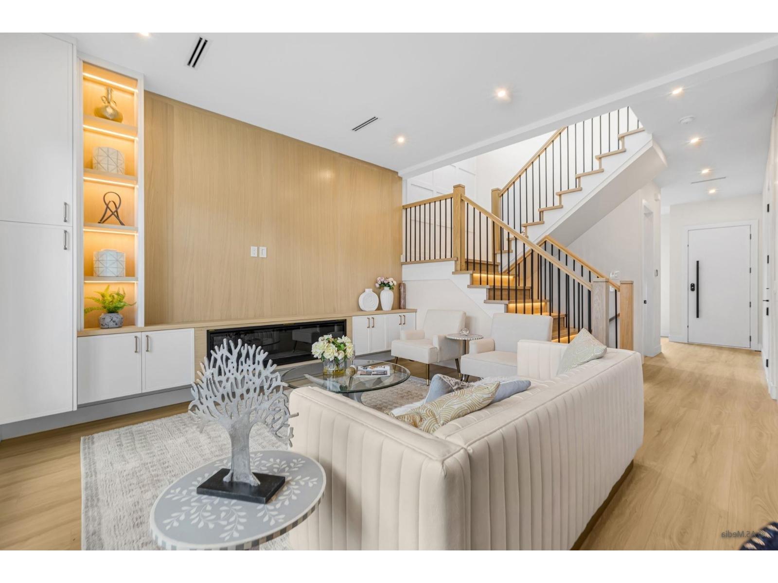 8237 110 Street, Delta, British Columbia  V4C 4J2 - Photo 9 - R3089934