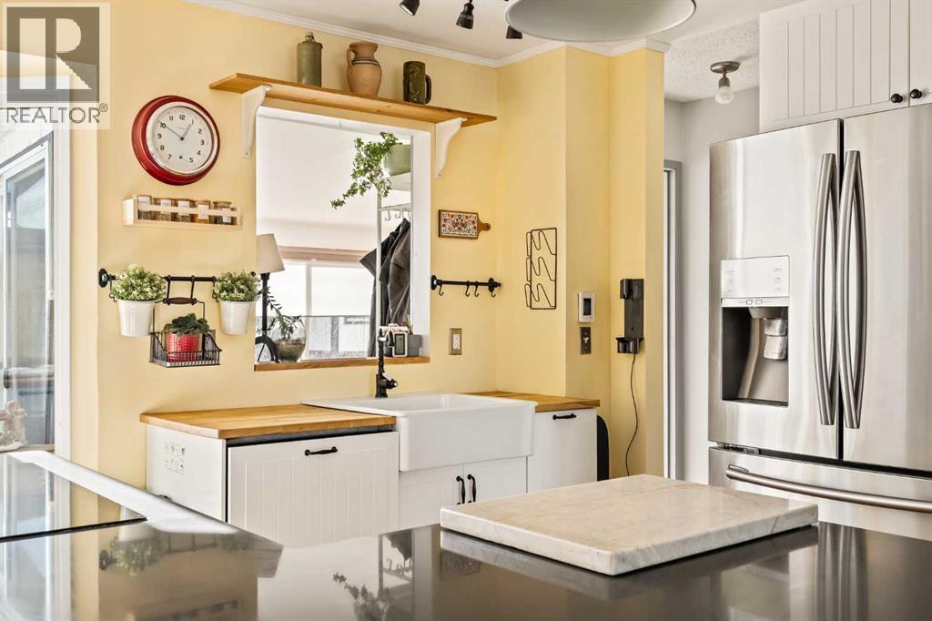 5919 Temple Drive Ne, Calgary, Alberta  T1Y 3B5 - Photo 15 - A2285959