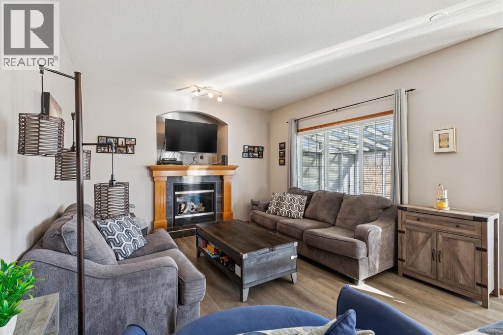 2841 Coopers Manor Sw, Airdrie, Alberta  T4B 3J7 - Photo 16 - A2286155