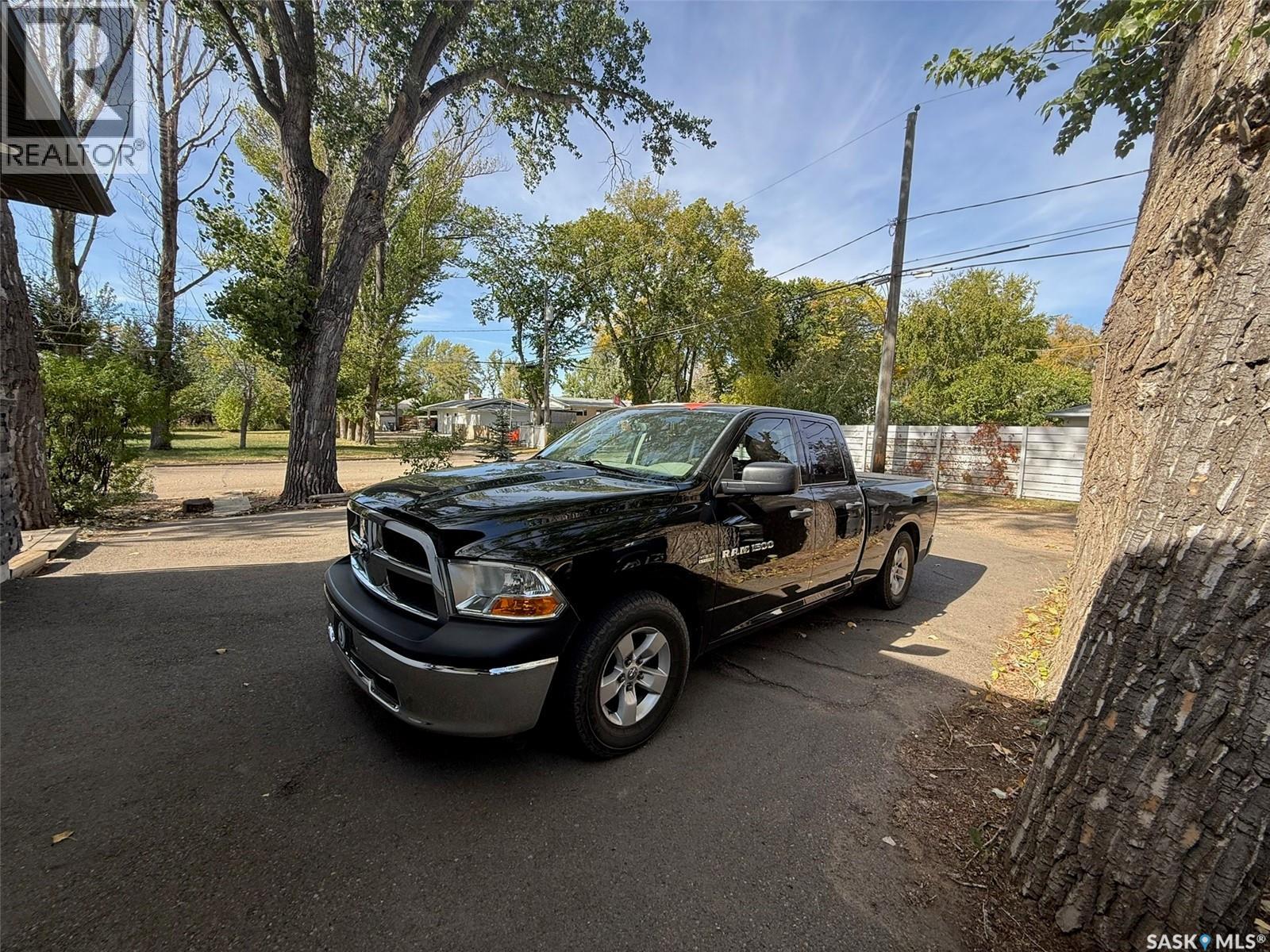 225 11th Avenue, Swift Current, Saskatchewan  S9H 3R9 - Photo 30 - SK028597