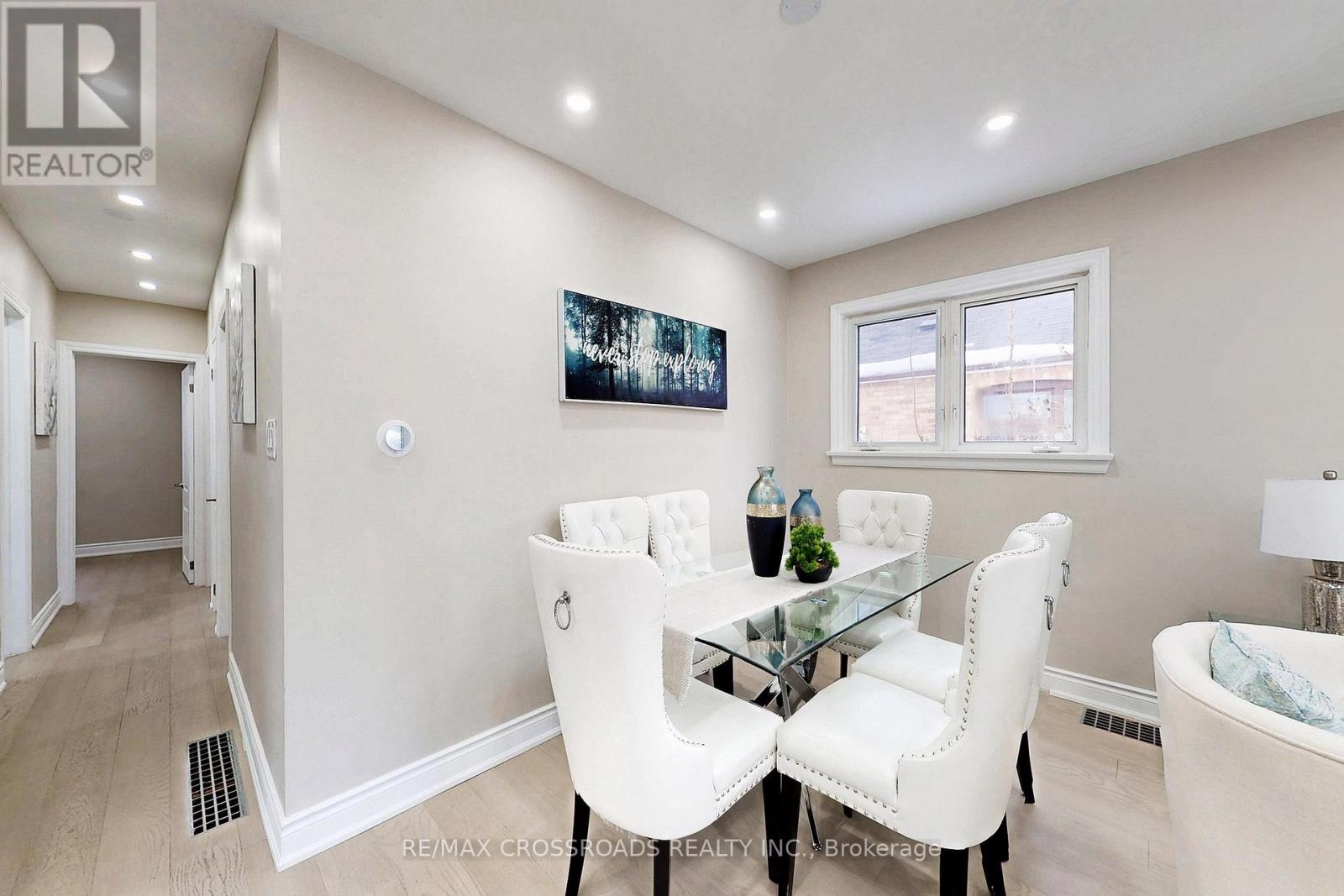 126 Portsdown Road, Toronto, Ontario  M1P 1V5 - Photo 15 - E12774352