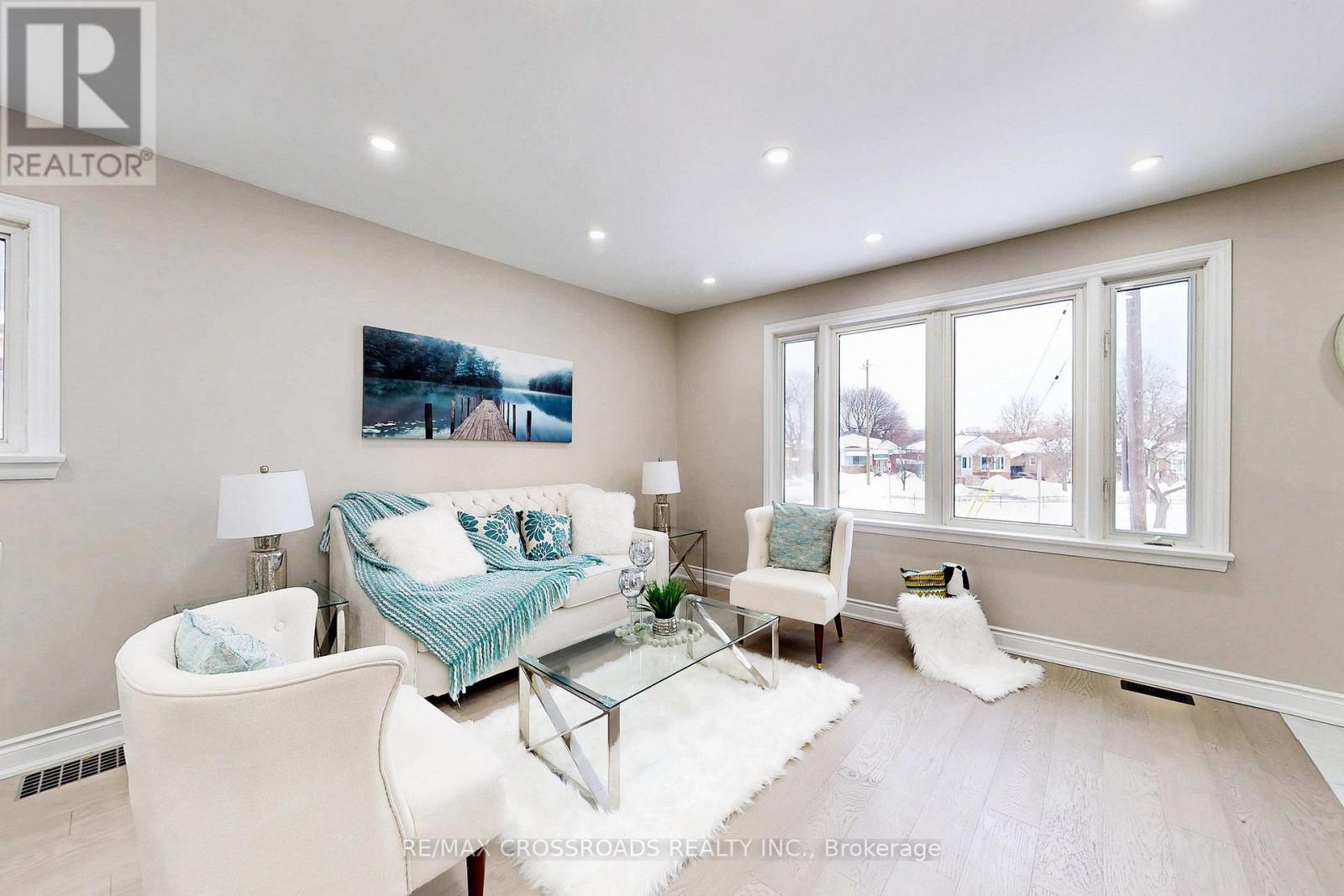 126 Portsdown Road, Toronto, Ontario  M1P 1V5 - Photo 13 - E12774352