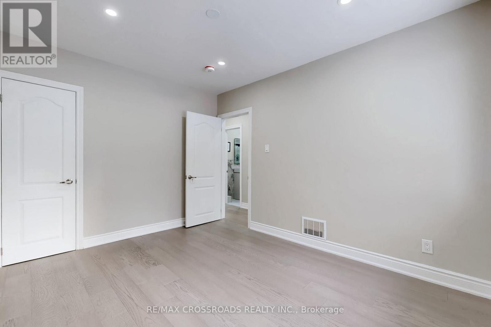 126 Portsdown Road, Toronto, Ontario  M1P 1V5 - Photo 25 - E12774352