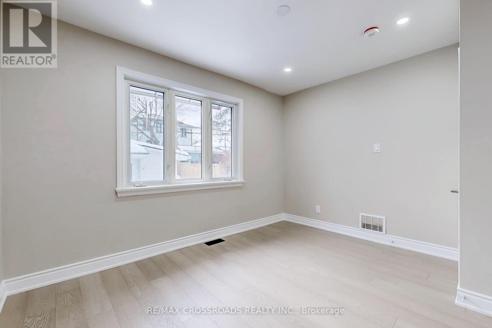 126 Portsdown Road, Toronto, Ontario  M1P 1V5 - Photo 18 - E12774352