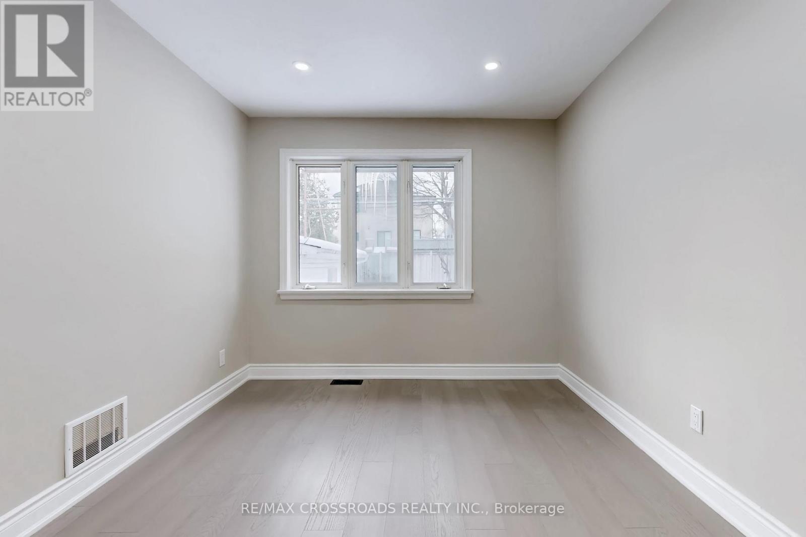 126 Portsdown Road, Toronto, Ontario  M1P 1V5 - Photo 23 - E12774352