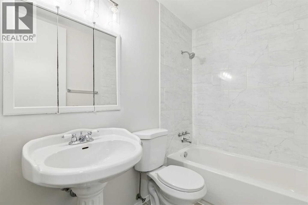 354 Maitland Hill Ne, Calgary, Alberta  T2A 5V3 - Photo 16 - A2285976