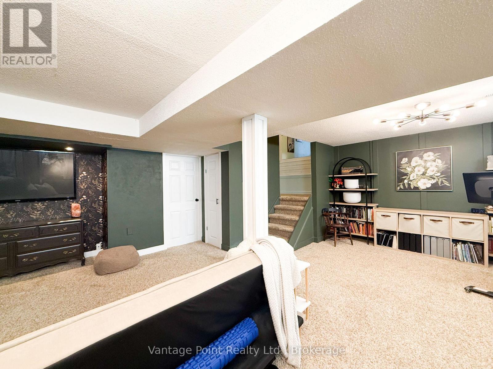 331 Morrison Road, Kitchener, Ontario  N2A 3A1 - Photo 35 - X12790000