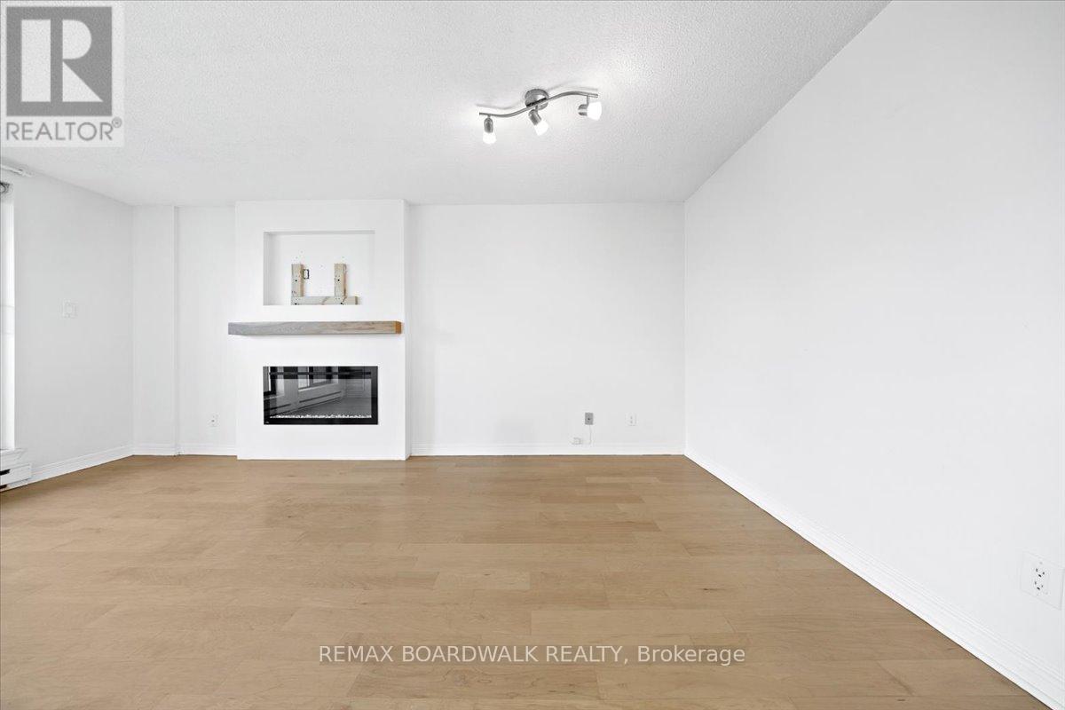 308 - 15 Murray Street, Ottawa, Ontario  K1N 9M5 - Photo 9 - X12790012