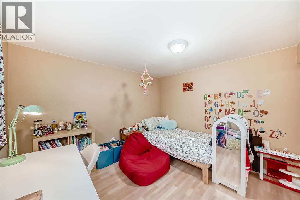 28 Winslow Crescent Sw, Calgary, Alberta  T3C 2R1 - Photo 26 - A2284051