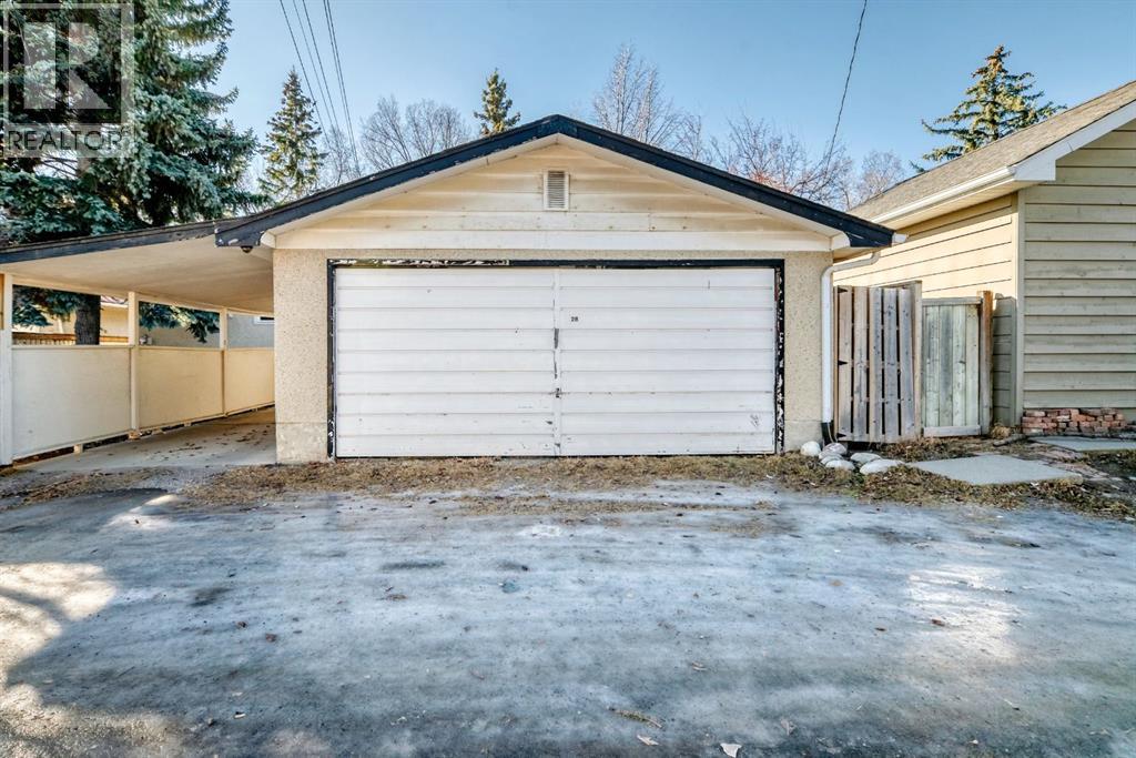 28 Winslow Crescent Sw, Calgary, Alberta  T3C 2R1 - Photo 39 - A2284051