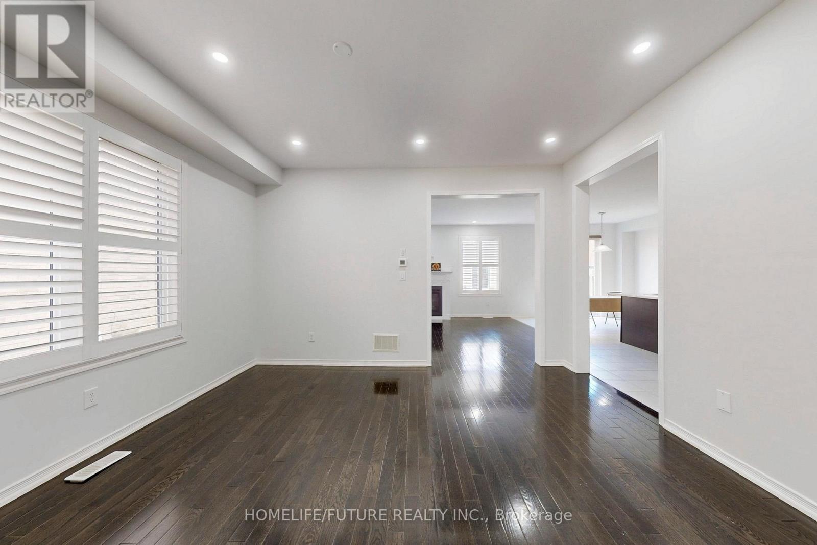 Main & 2nd Flr - 2385 Dress Circle Crescent, Oshawa, Ontario  L1L 0L8 - Photo 11 - E12789970