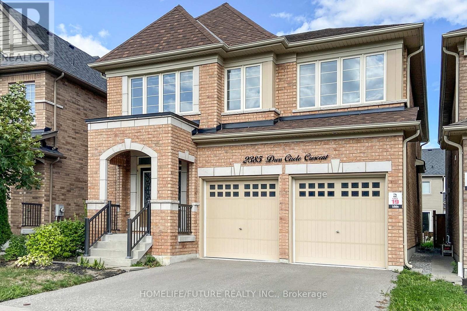 Main & 2nd Flr - 2385 Dress Circle Crescent, Oshawa, Ontario  L1L 0L8 - Photo 3 - E12789970