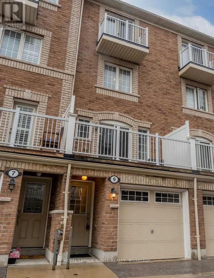 9 COOPERAGE LANE, Ajax, Ontario