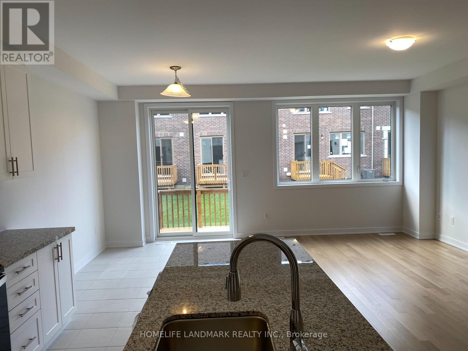 36 John Canning Way E, Markham, Ontario  L3R 3X3 - Photo 14 - N12789950