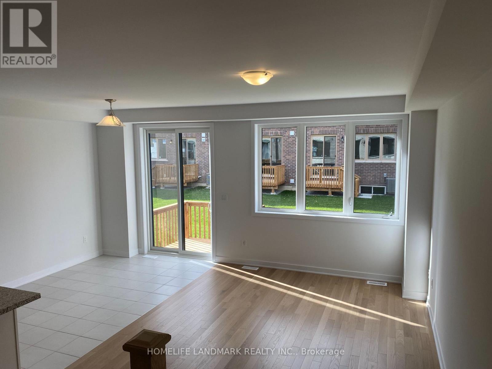 36 John Canning Way E, Markham, Ontario  L3R 3X3 - Photo 35 - N12789950