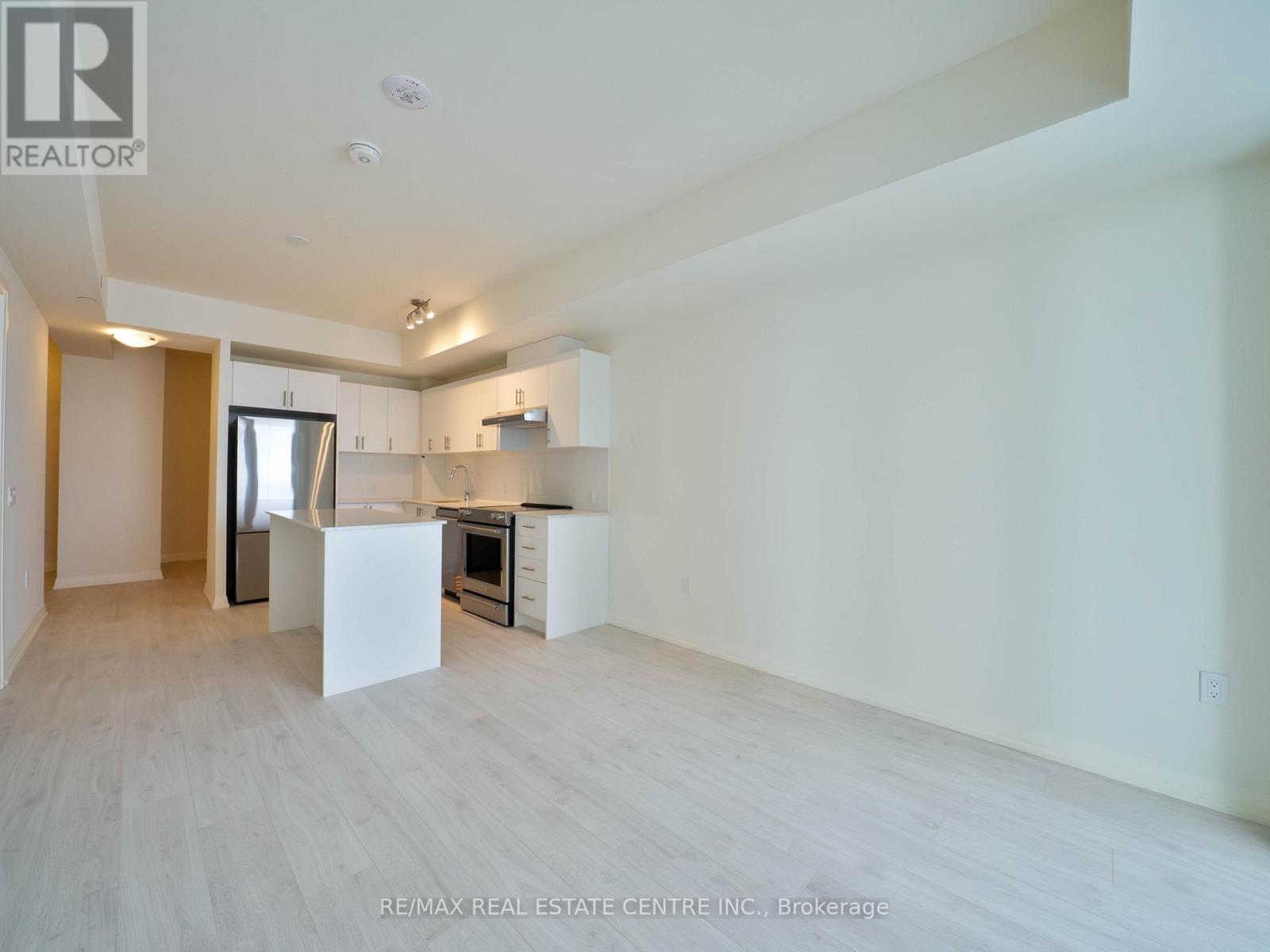 27 Korda Gate, Vaughan, Ontario  L4K 0P6 - Photo 5 - N12789990