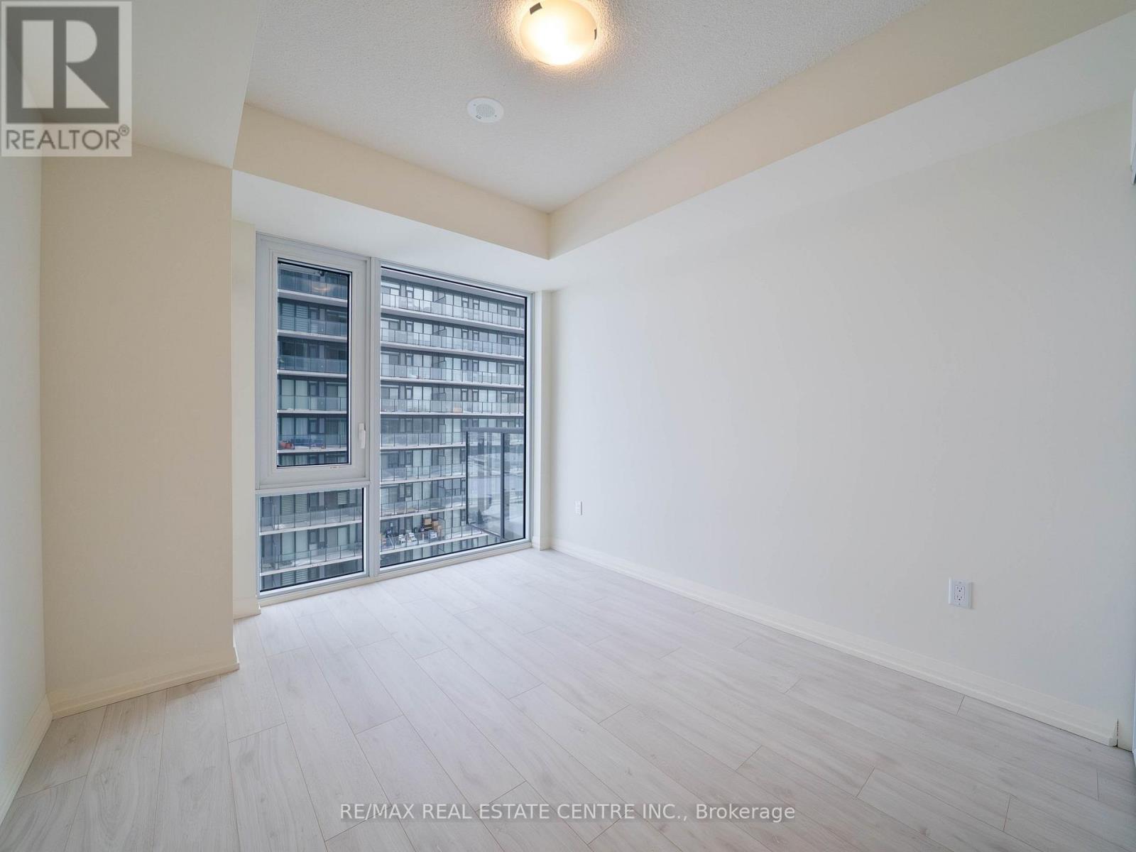 27 Korda Gate, Vaughan, Ontario  L4K 0P6 - Photo 6 - N12789990