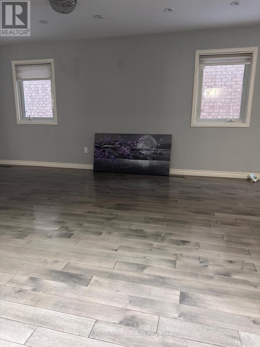 154 BROOMLANDS DRIVE, Vaughan, Ontario