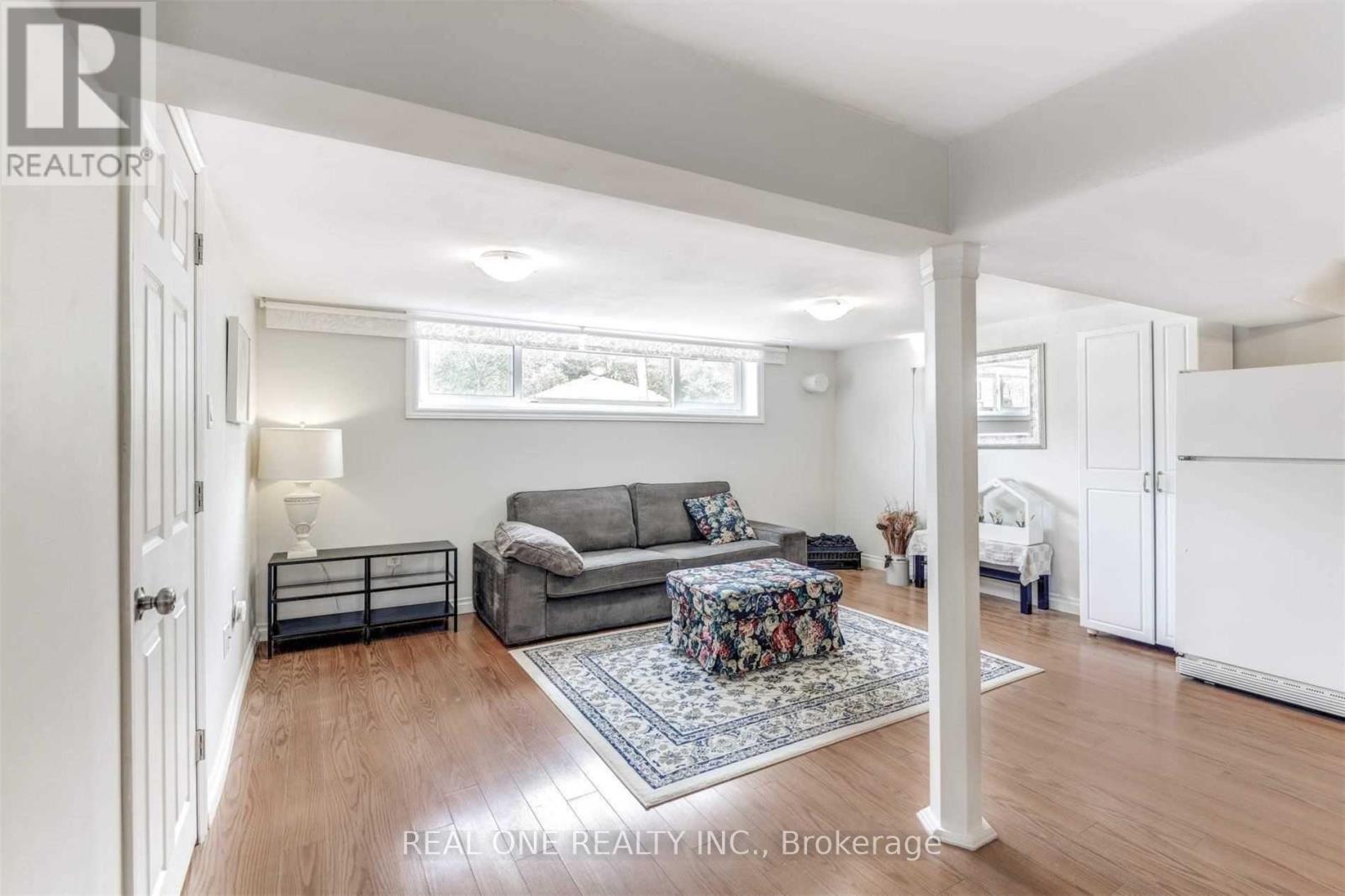 Bsmt - 3482 Ashcroft Crescent, Mississauga, Ontario  L5C 2E7 - Photo 2 - W12789948