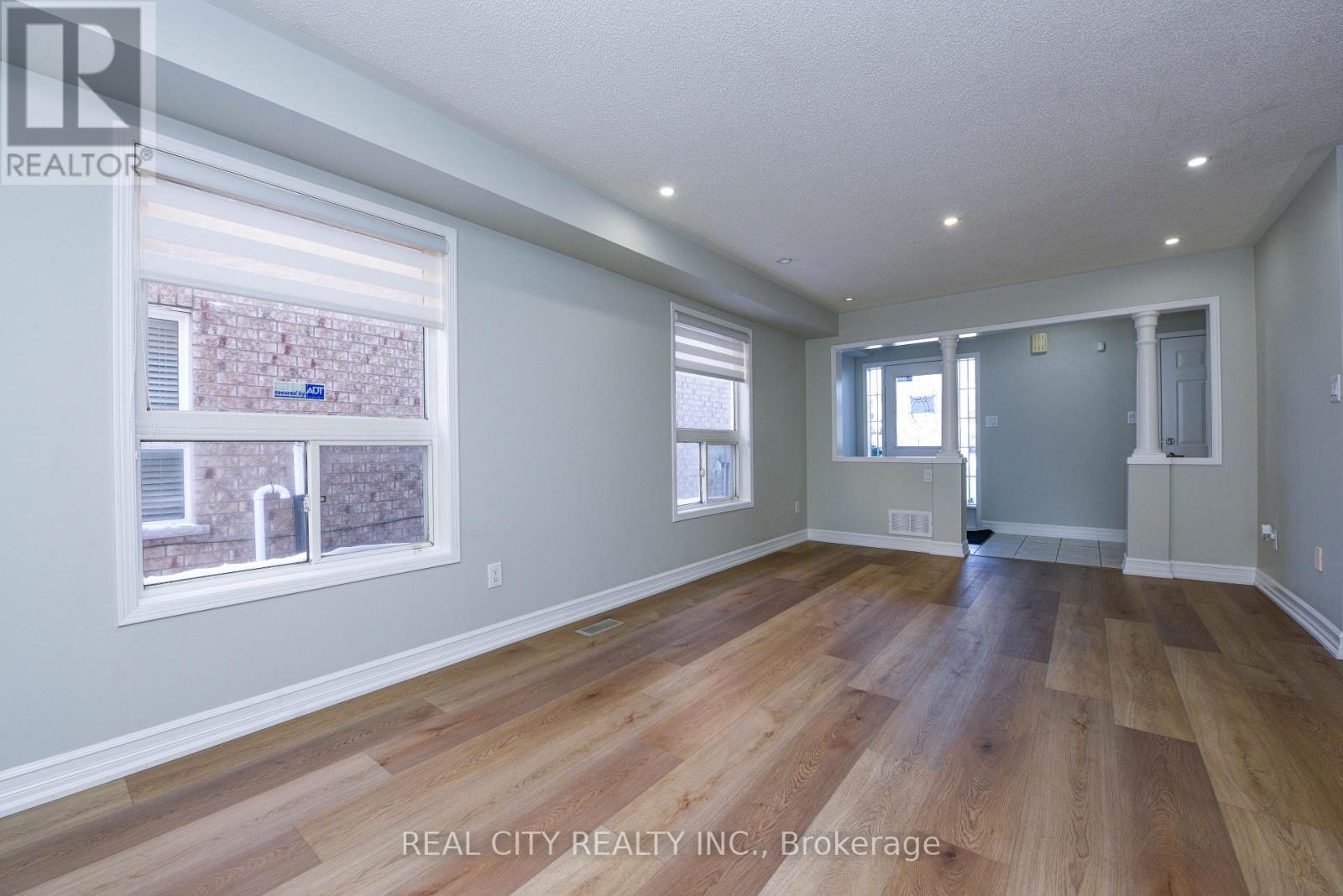 6416 Hampden Woods Road, Mississauga, Ontario  L5N 7V3 - Photo 16 - W12789958