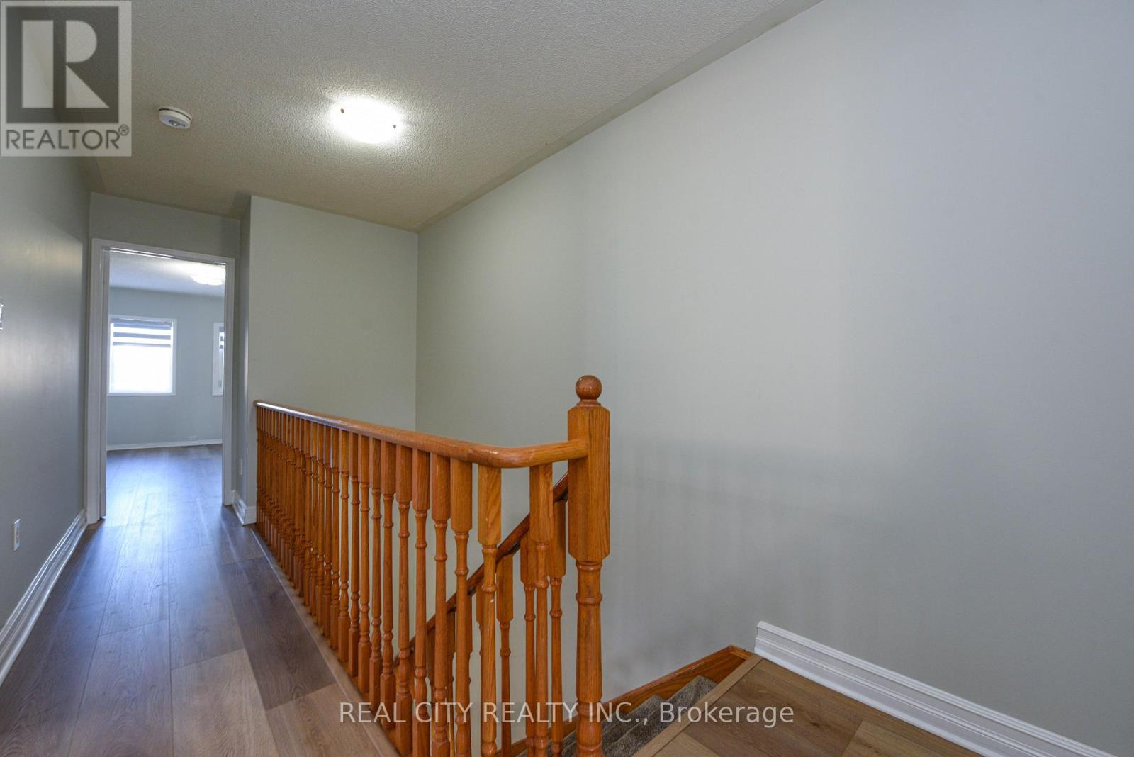 6416 Hampden Woods Road, Mississauga, Ontario  L5N 7V3 - Photo 26 - W12789958