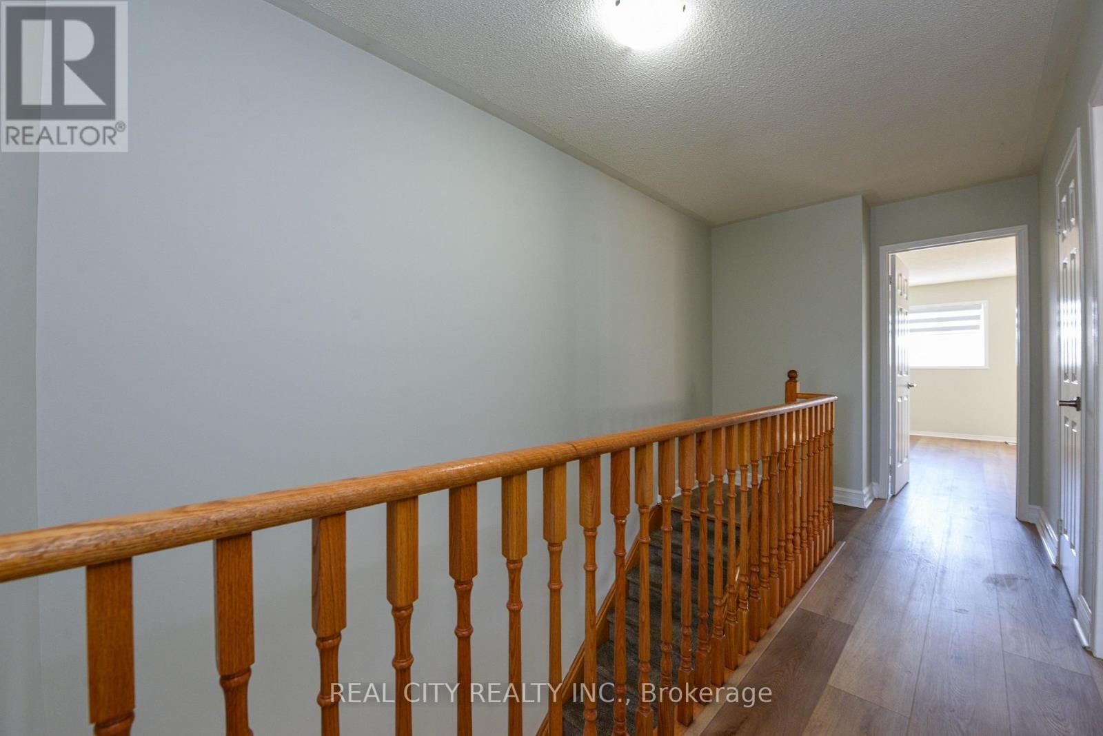 6416 Hampden Woods Road, Mississauga, Ontario  L5N 7V3 - Photo 27 - W12789958