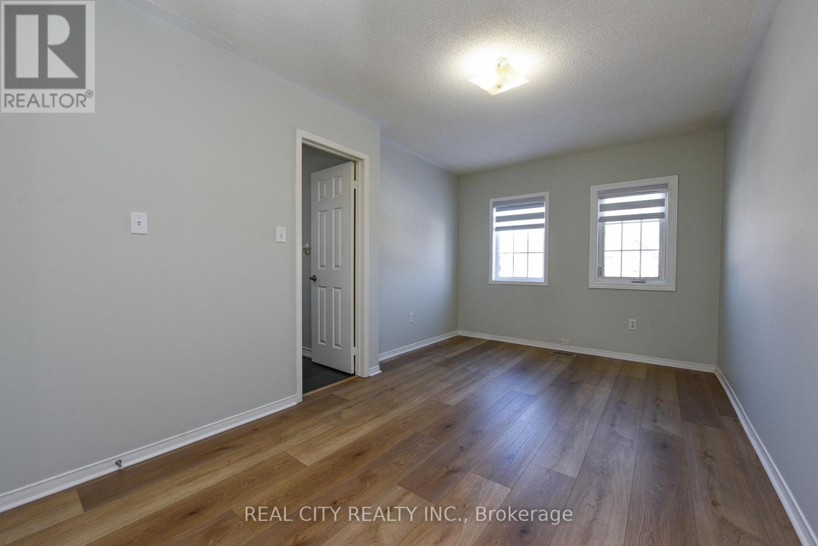 6416 Hampden Woods Road, Mississauga, Ontario  L5N 7V3 - Photo 34 - W12789958