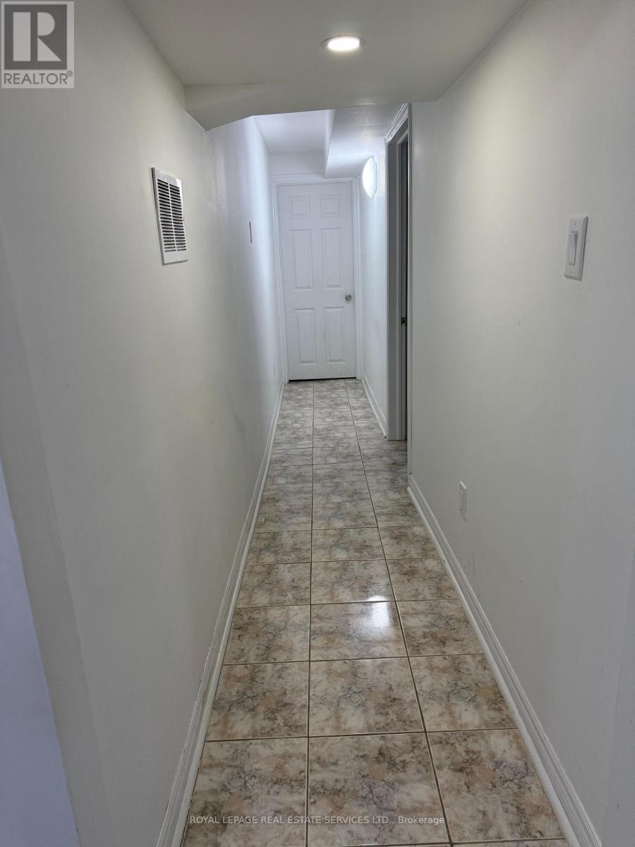 Bsmt - 3603 Copernicus Drive, Mississauga, Ontario  L5B 3L3 - Photo 5 - W12789972