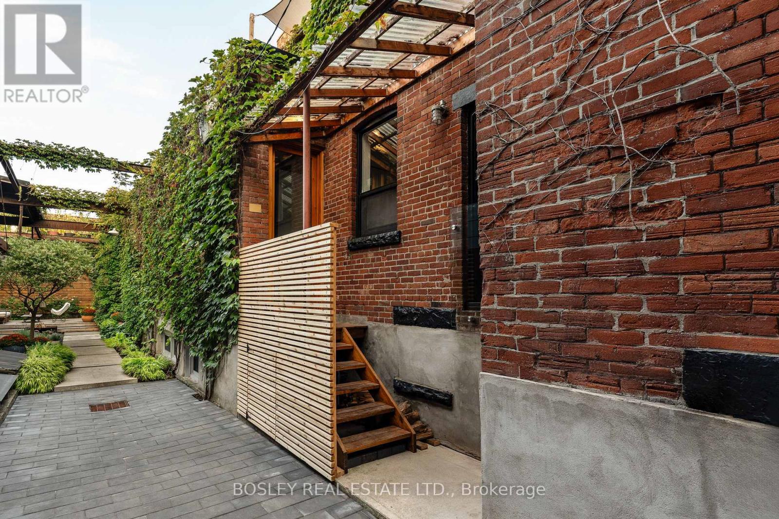 Rear - 67 Elm Grove Avenue, Toronto, Ontario  M6K 2J2 - Photo 35 - W12789982