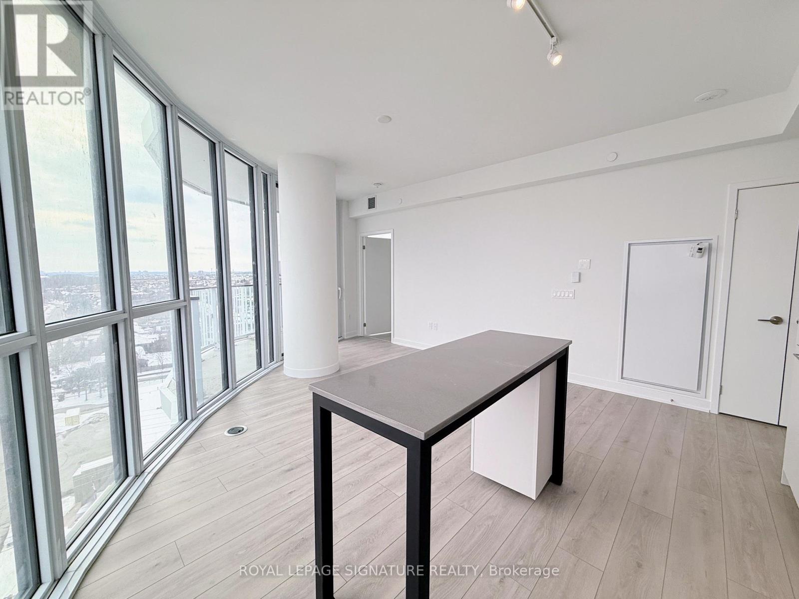 1311 - 1 Fairview Road, Mississauga, Ontario  L5A 0B4 - Photo 6 - W12789986